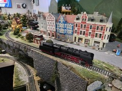 Roco DB BR 44 Steam Locomotive 43263 HO Scale DC