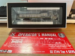 ScaleTrains Rivet Counter HO GE ET44AH CSX Georgia Road, LokSound 5, SSS Speaker