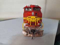 HO-Scale MTH GE C44-9W Santa Fe 5501