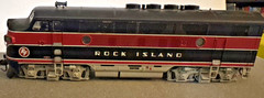 Athearn Genesis HO Rock Island EMD F2A Diesel Locomotive Analog DC Sound G22107A