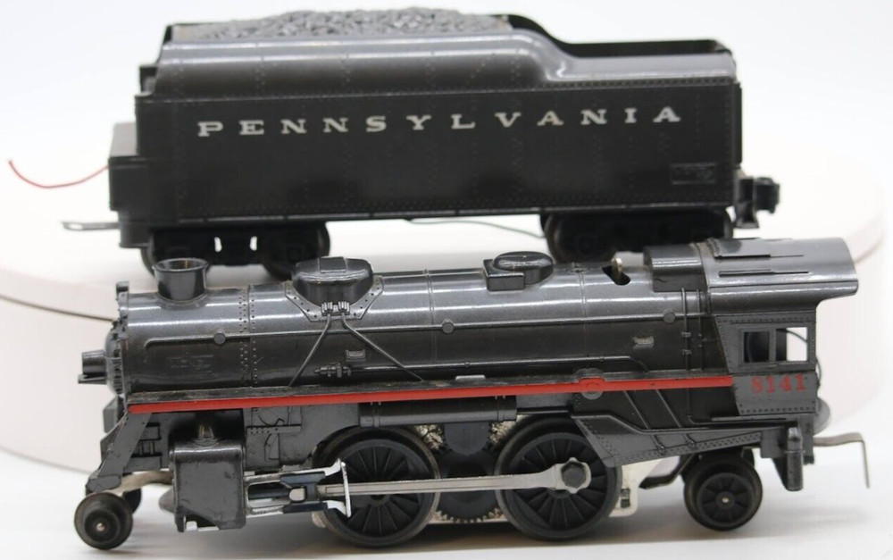 Lionel 8141 Pennsylvania 2-4-2 Steam Engine w/ Pennsylvania Sound Tender O Gauge