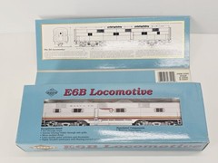 Proto 2000 – Ho – E6B Santa Fe Unpowered Locomotive #13A #23227