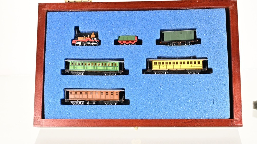 Railex Brass Stuttgart Steam Loco & Baggage & 3 Coach set Z scale