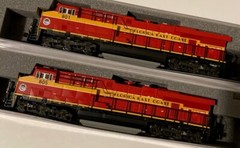 KATO 1768946 1768947 2 LOCO SET N SCALE GE ES44C4, Florida East Coast #801, 805