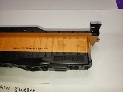 GP9 SHELL ONLY ATHEARN BLUE BOX 30590 HO SCALE Milwaukee Road Body
