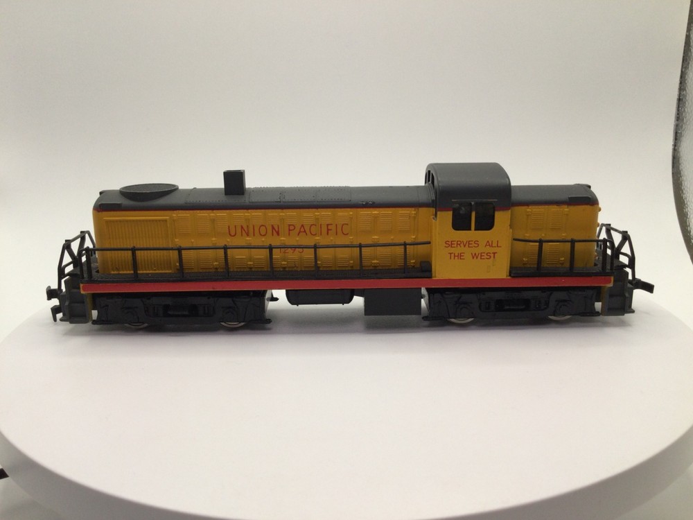 HO Scale Union Pacific Locomotive #1295 “Serves All the West” – Light Function