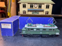 VINTAGE 1953 FLEISCHMANN HO ELECTRIC LOCOMOTIVE NO. 1335-G ORIGINAL BOX