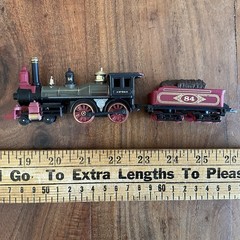 Vintage Steam Locomotive & Coal Tender Train Set 651-653