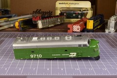 HO SHELL F series Bachmann Burlington Northern cab insert SH5