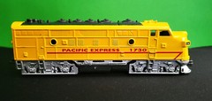 Pacific Express 1730 Pull Back Train Locomotive Engine Toysmith Toy Vintage