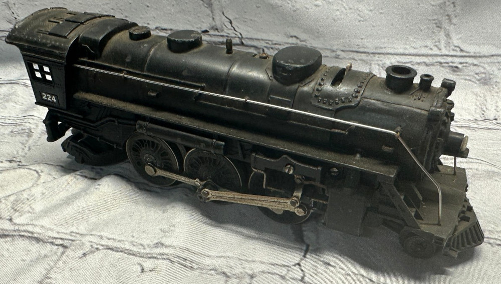 Vintage Lionel 224 Steam Locomotive O Gauge Prewar Die-Cast 2-6-2 Train