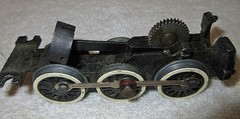 AMERICAN FLYER #312/322 HUDSOB # K-5 PACIFIC 6 WHEEL DRIVE FRAME W/DRIVERS
