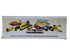 Walthers Trainline HO GE Dash 8-40B BNSF #8630 Diesel Locomotive 931-188 NIB