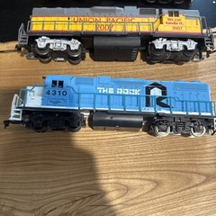 Group Lot Of Vintage Ho Train Engines Engine Locomotive Assorted