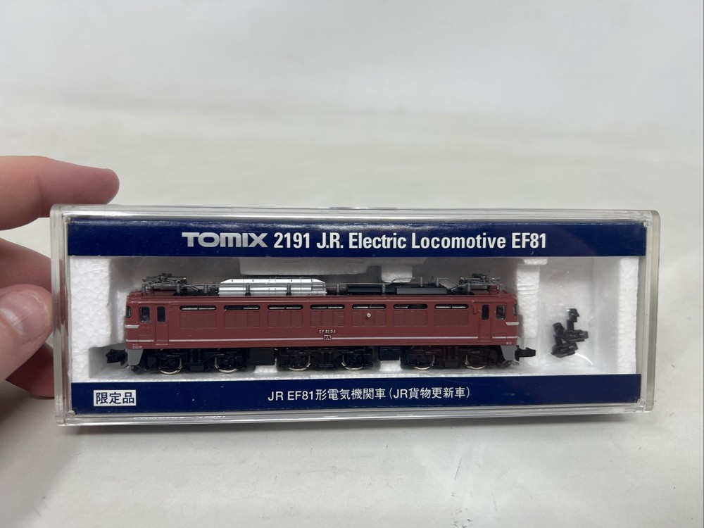 Tomix Japan 2191 Electric Locomotive Type EF81 in Red – N Scale 1:150