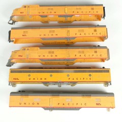 Lot of 5 Proto 2000 HO Scale Union Pacific E6 E8/9 A&B Diesel Locomotive Shells