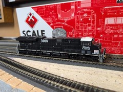 DD SCALE TRAINS ET44AC GEVO CN IC ILLINOIS CENTRAL HERITAGE #3008 W/SOUND+DCC