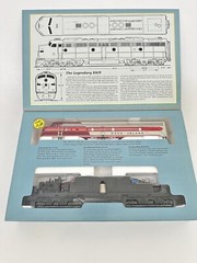 HO Scale Proto 2000 8715 E8/E9 Rock Island Diesel Locomotive #654