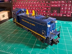 LIONEL EMD Chesapeake & Ohio SW7 Switcher O-27 O Gauge 3 Rail C&O