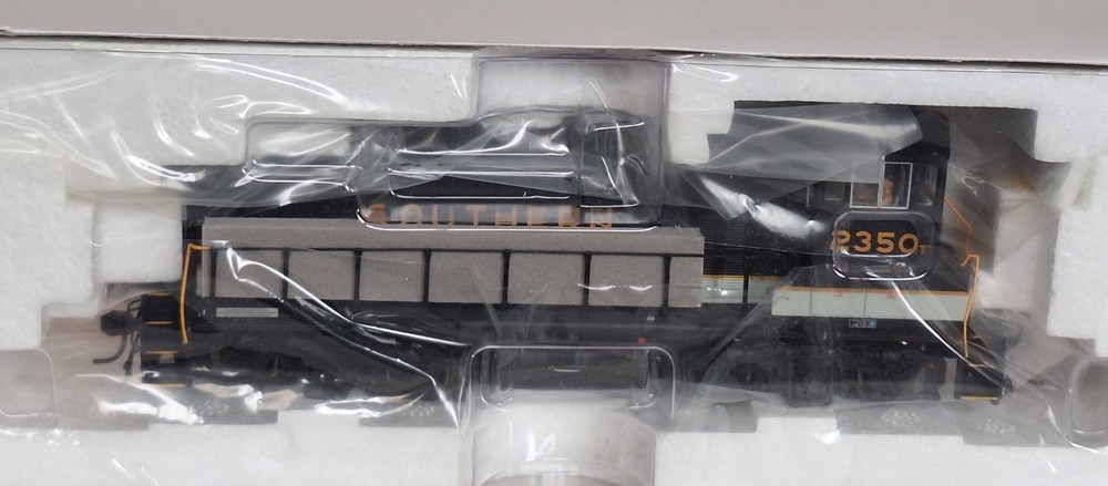 Atlas Silver Series 9974 HO MP-15 DC Southern #2350 (Lot 1) angled air filter