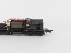 HO Scale Proto 2000 21146 C&O Chesapeake & Ohio EMD SW9 Diesel Switcher #5088