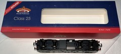 Bachman Branch Line 32-330DS British Rail Class 25/1 D5183 British Railways OO