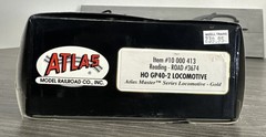 Atlas Master Series Gold HO #10000413 Reading GP40-2 #3674 – DOES NOT RUN!