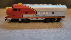 Vintage Tyco Santa Fe 4015 Diesel Locomotive Passenger F9 “A” Powered Lighted