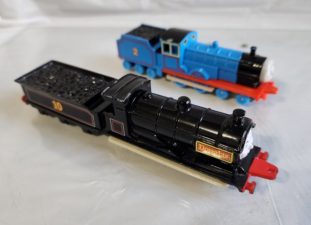 ☆Lot of train, Douglas 1992 #10 and Edward Tank 1989 #2 Diecast train vintage