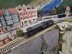 Bachmann Branchline BR Class V2 Locomotive OO Scale DC