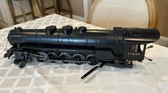O Gauge SUNSET MODEL #3913 AT&SF ENGINE LOCOMOTIVE TRAIN (2-10-2) 24″ – Untested