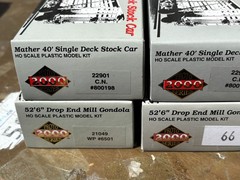 PROTO 2000 # 4 X HO SCALE (2X) MATHER 40′ STOCK CAR & (2X) 52′ GONDOLA CARS