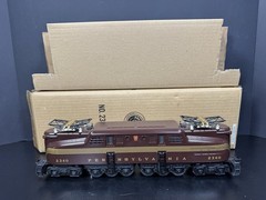 Lionel 6-38303 Pennsylvania tuscan 5-stripe GG-1 electric engine #2340 LNIB