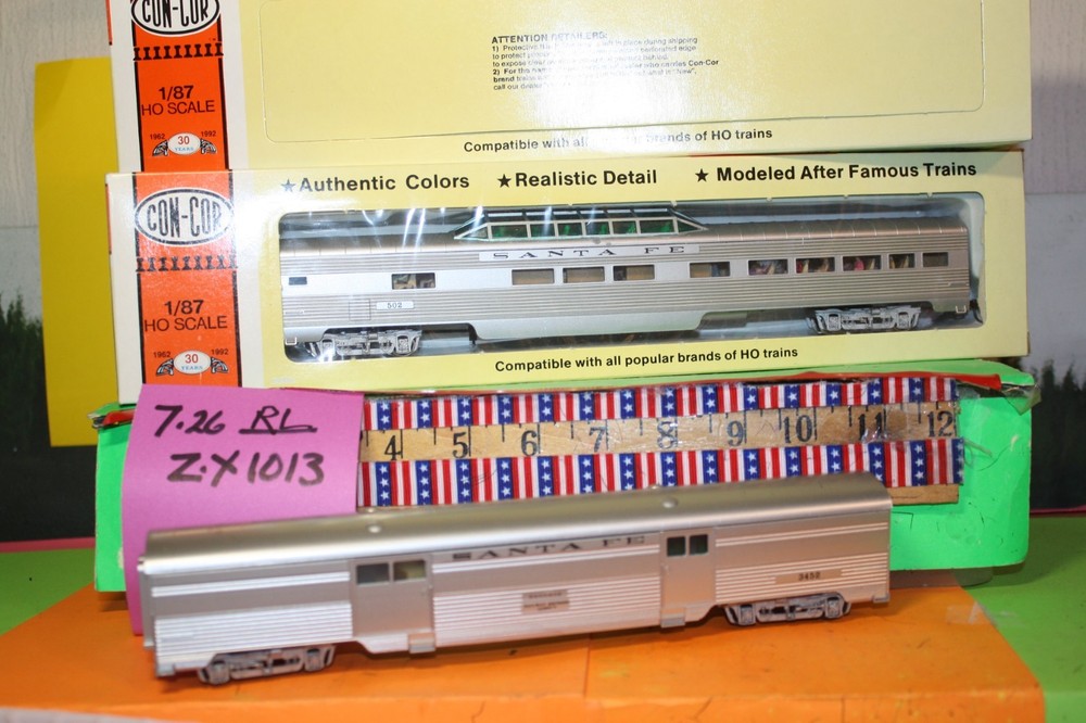 NIB HO * Con-Cor 2 Piece Santa Fe Passenger Car & Baggage Car Set