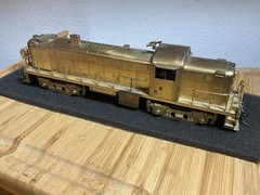 KMT HO 1:87 Brass RS-2 Diesel Locomotive ALCO DC Analog D-132