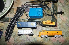 Vintage LIFE-LIKE Rail Chief Electric Train Set Union Pacific 4 Cars Ho Scale