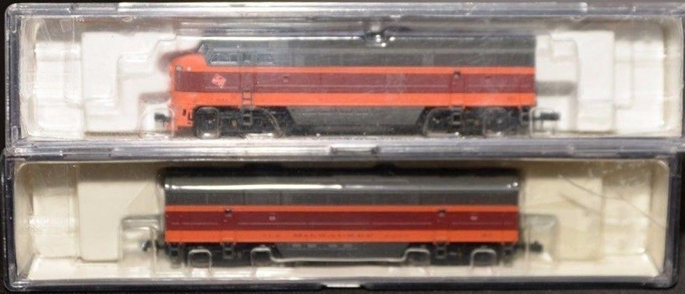 Life-Like – 7223 – Locomotive, Diesel, Fairbanks Morse, C-Liner – Milwaukee Road