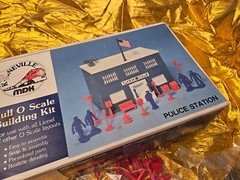 K-LINEVILLE MDK FULL O SCALE MODEL BUILDING KIT – POLICE STATION -VINTAGE TRAINS
