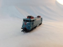 Arnold Rapido 0249 N Scale Locomotive, SNCF, BB 9201