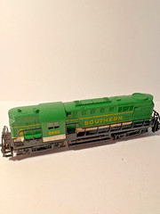 Vintage Model Power 6695 Southern ALCO RS-11 Diesel Locomotive HO Scale
