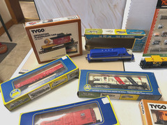 Vintage Lot of HO Scale Railroad Train Engines, Cars, Track, Accessories