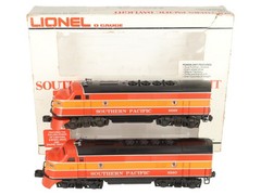 Lionel 6-8260 O Gauge Southern Pacific F3 AA Diesel Locomotive Set #8260/8262 EX