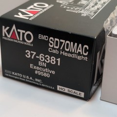 HO KATO 37-6381 EMD SD70MAC CAB HEADLIGHT BURLINGTON NORTHERN BN #9580 EXECUTIVE