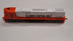 Tyco HO Scale Illinois Central Gulf SD24 Diesel Locomotive RUNS TESTED Box 250-1