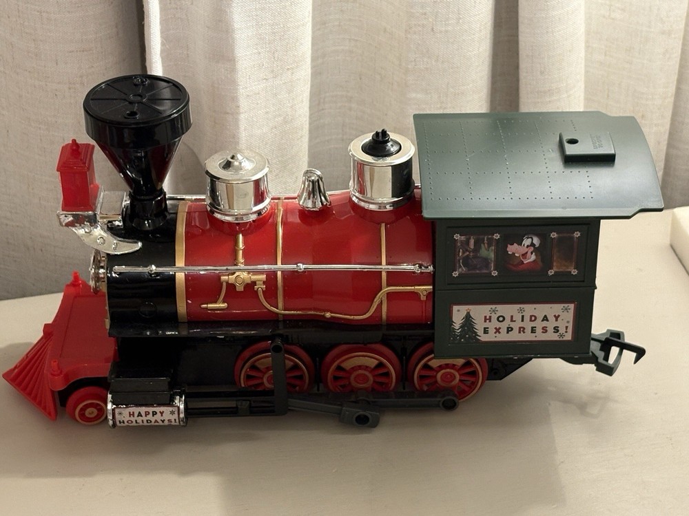 Disney Parks Holiday Express Christmas Train Locomotive G-Gauge – AS IS/REPAIR