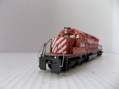 DIESEL LOCOMOTIVE FOR; CANADIA PACIFIC RAIL RR. ; UNBRANDED POWERED