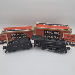 Lionel Locomotive 203 0-6-0 Switcher & 2203b Tender Untested With Damaged Boxes