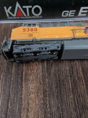 Kato GE ES44AC UP Union Pacific #5380 ES Train Locomotive N Scale New