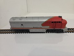 Santa Fe HO Diesel Locomotive 23605 Red and Silver Plastic Painted Model