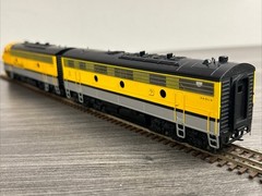 Oriental Limited HO Brass F9AB Diesel Locomotive Set D&RGW Factory Painted/LNIB!